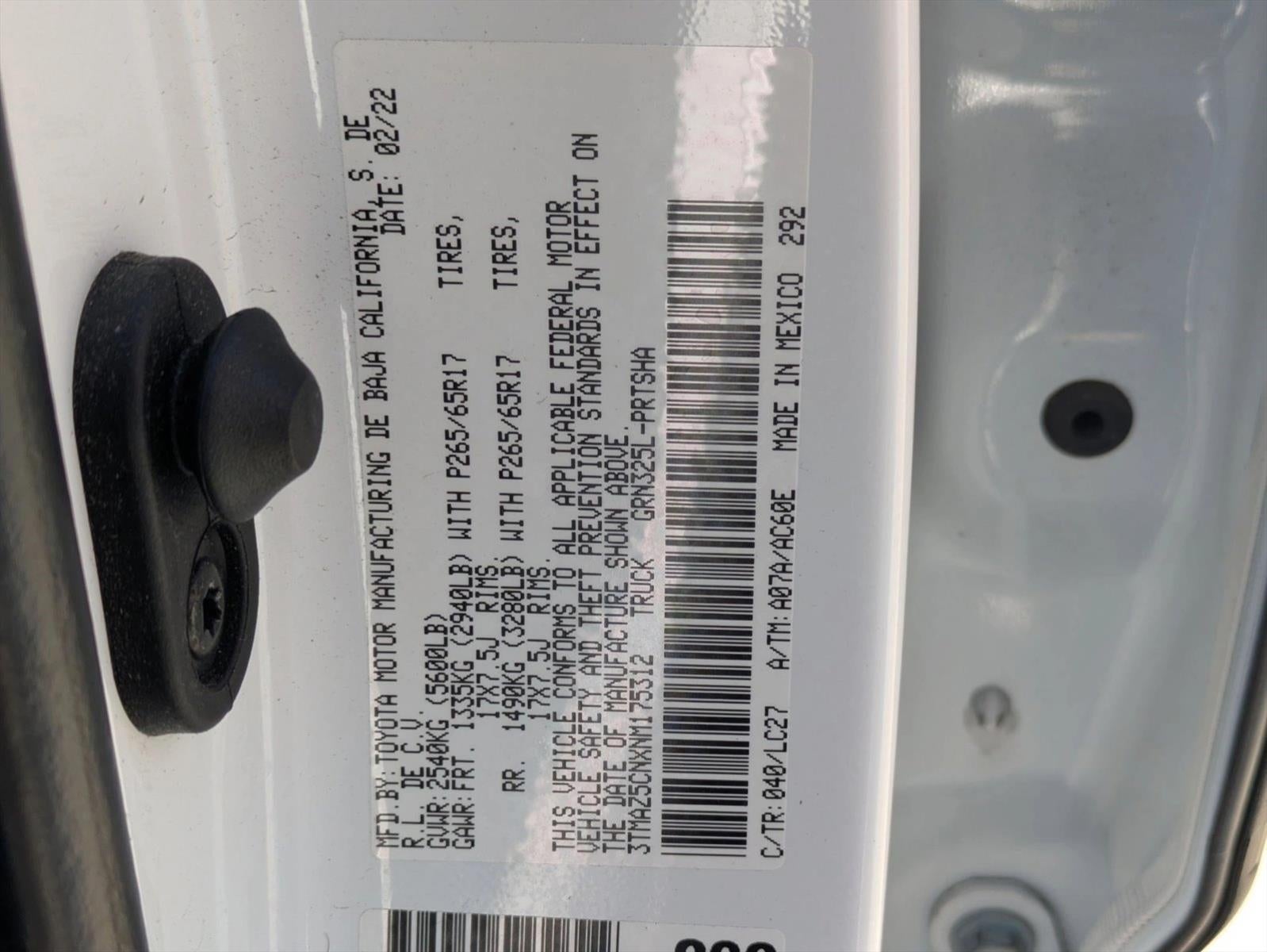 2022 Toyota Tacoma 2WD 2WD TRD Sport Double Cab 5' Bed V6 AT (Natl)