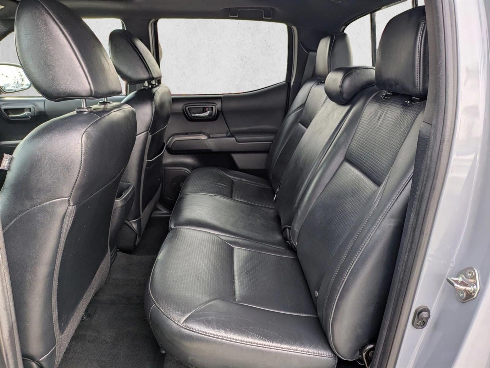 2019 Toyota Tacoma 4WD 4WD TRD Off Road Double Cab 5' Bed V6 AT (Natl)