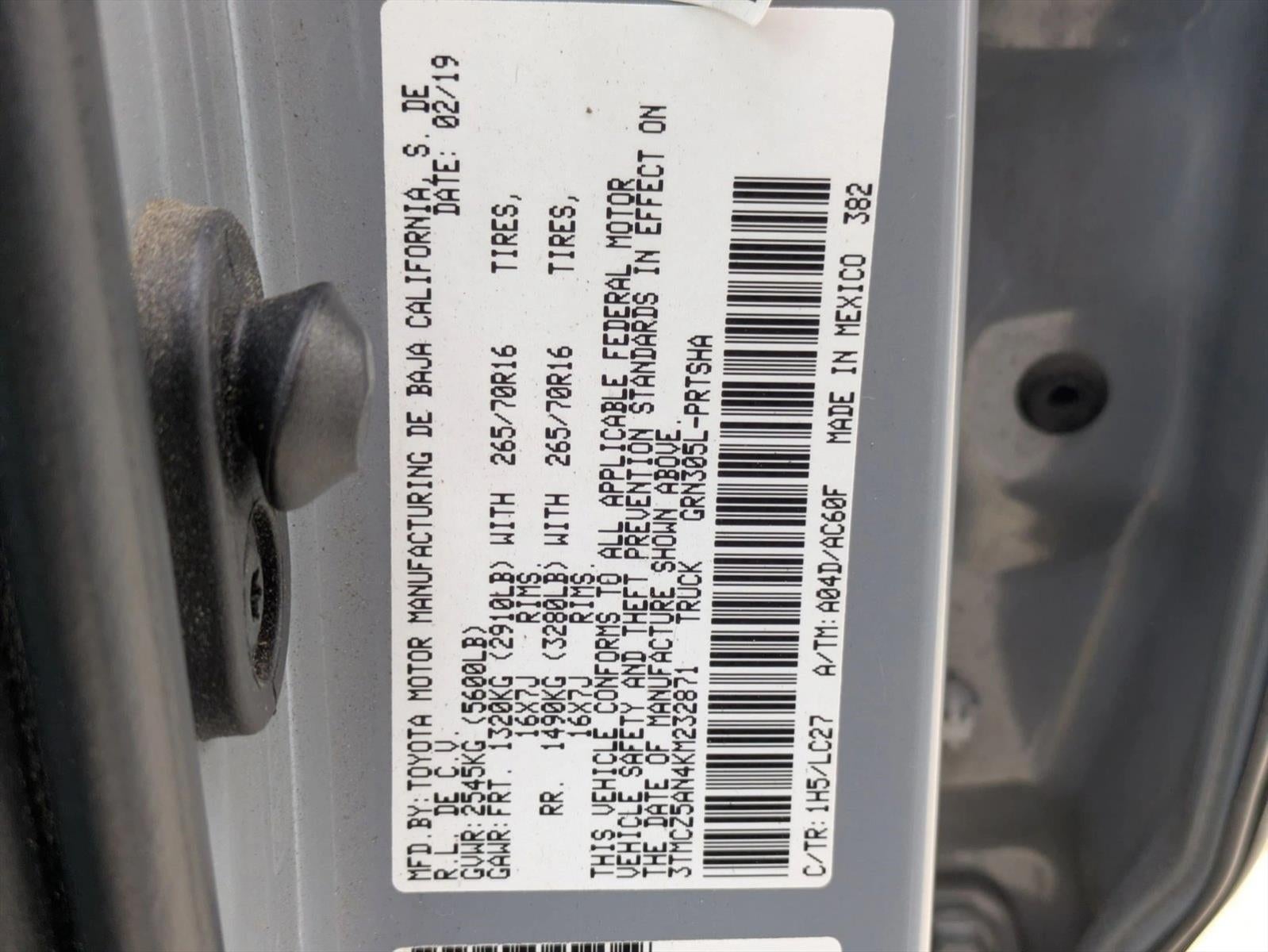 2019 Toyota Tacoma 4WD 4WD TRD Off Road Double Cab 5' Bed V6 AT (Natl)