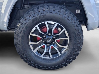 2021 Toyota Tacoma 4WD 4WD TRD Sport Double Cab 5' Bed V6 AT (Natl)