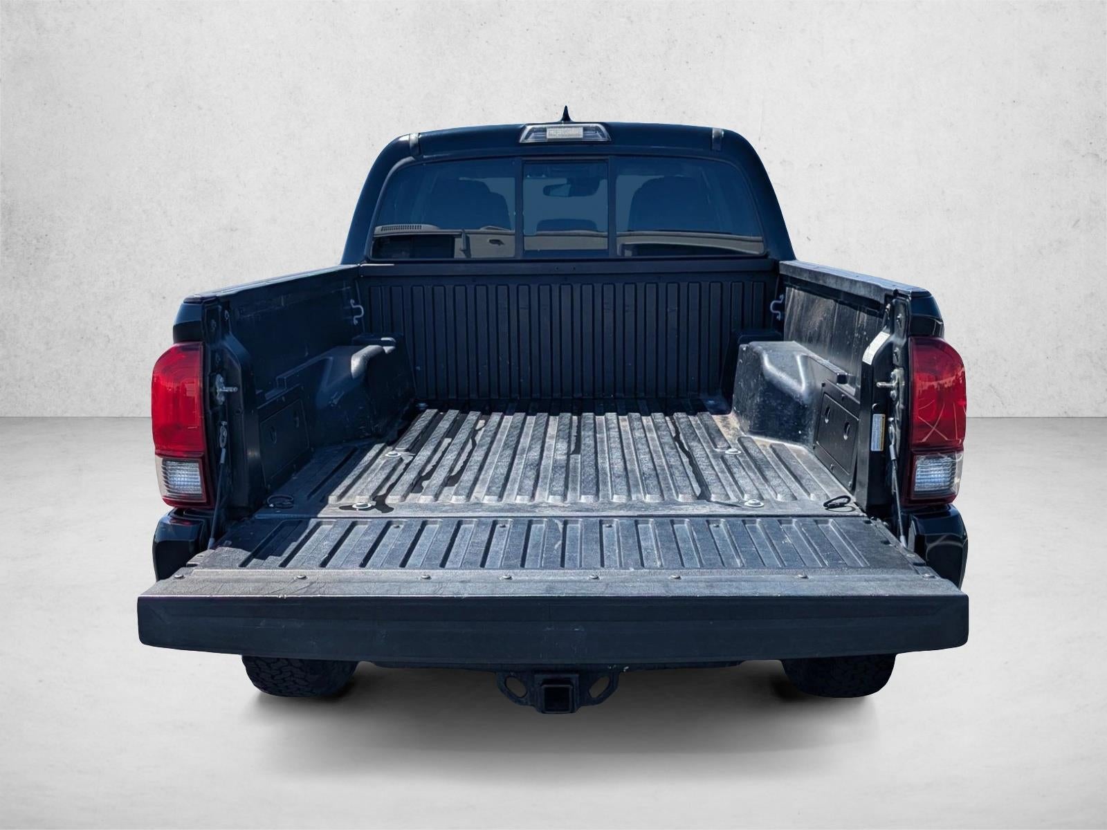 2018 Toyota Tacoma SR5 Double Cab 6' Bed V6 4x4 AT (Natl)