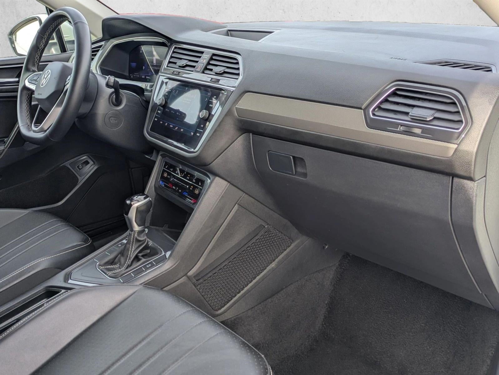 2024 Volkswagen Tiguan 2.0T SE FWD