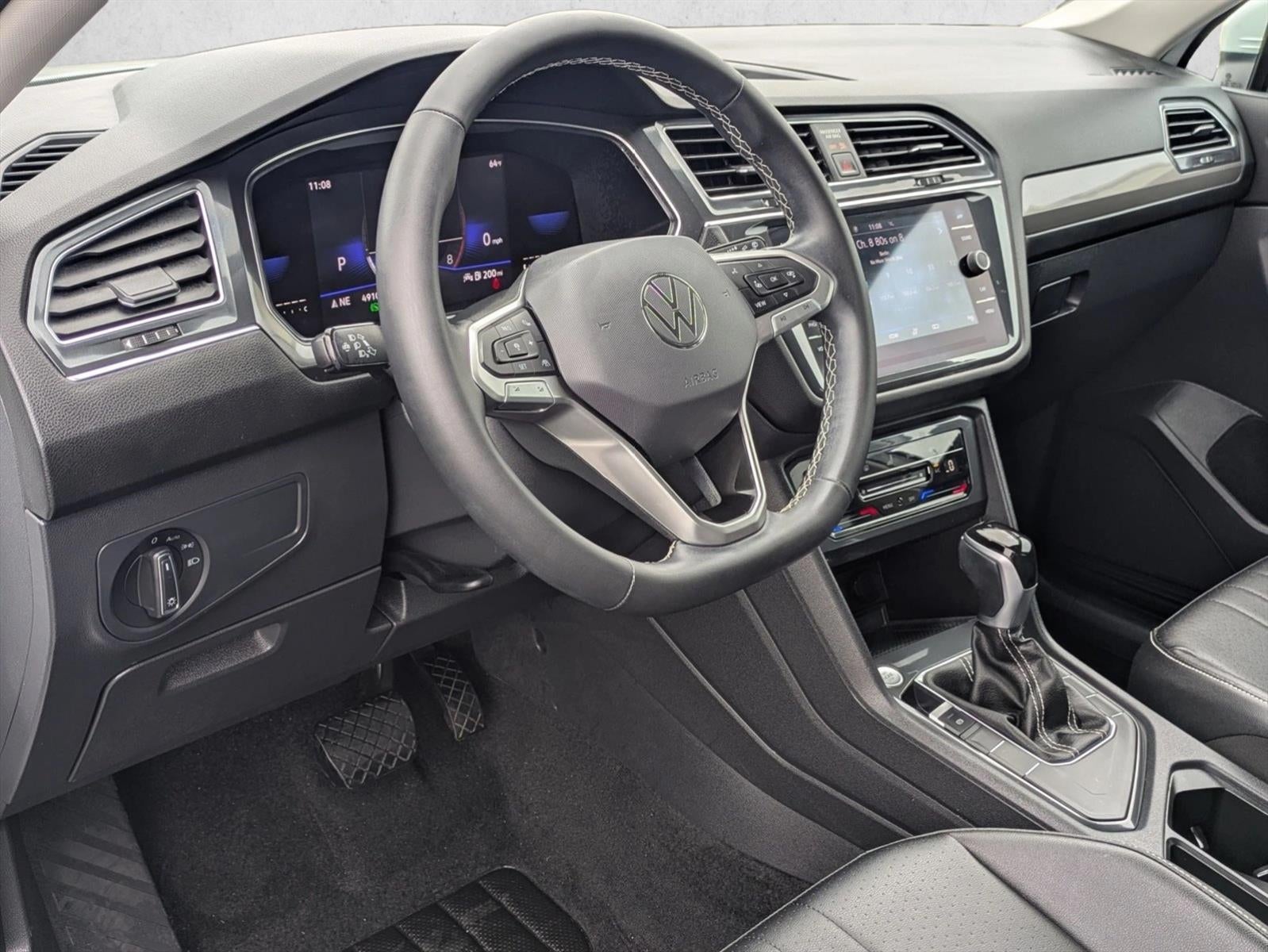 2022 Volkswagen Tiguan 2.0T SE FWD