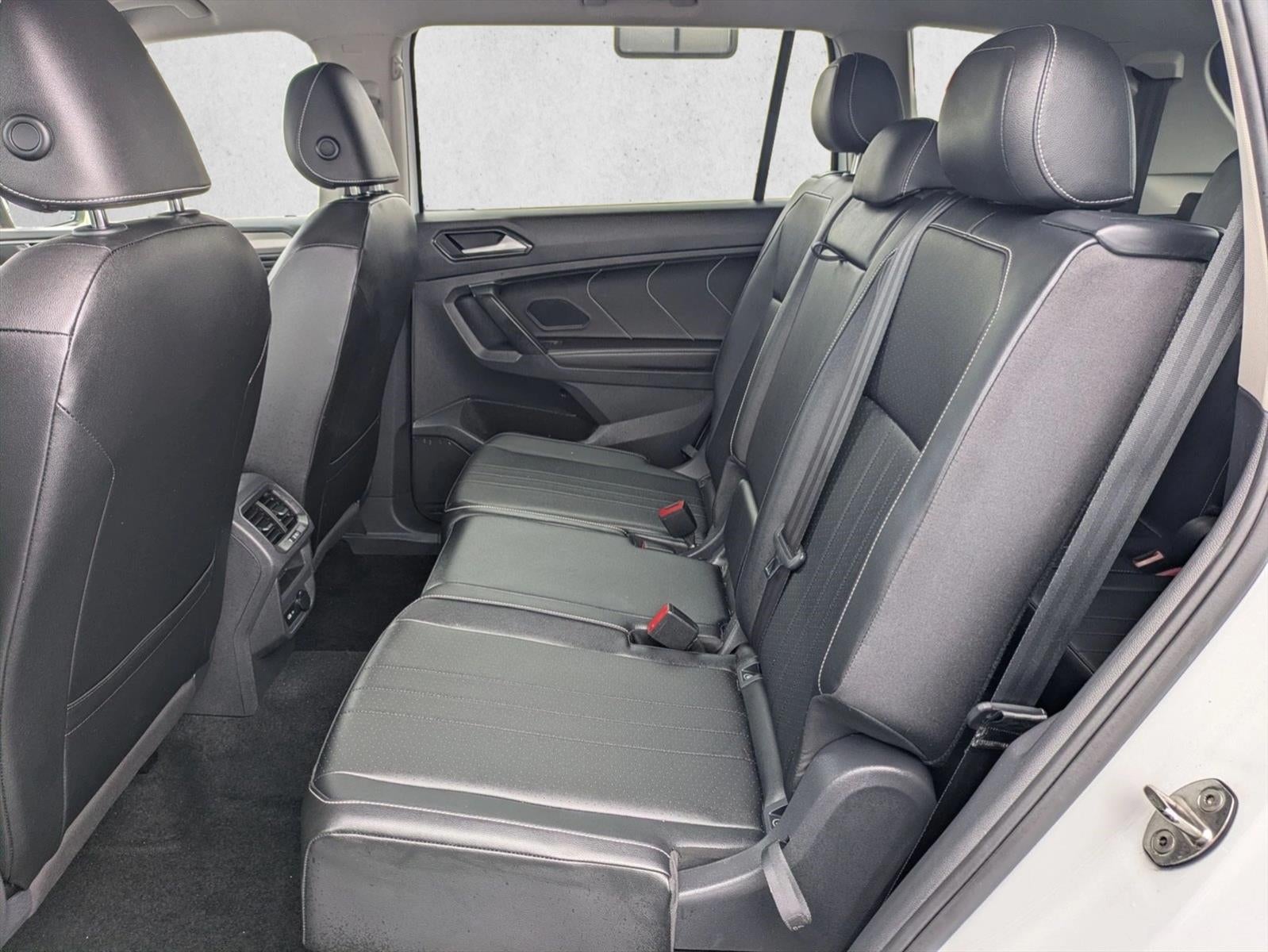 2022 Volkswagen Tiguan 2.0T SE FWD