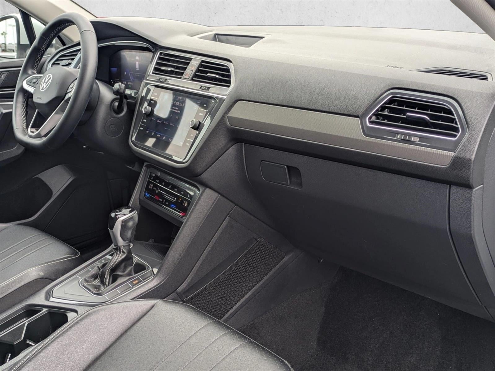 2022 Volkswagen Tiguan 2.0T SE FWD