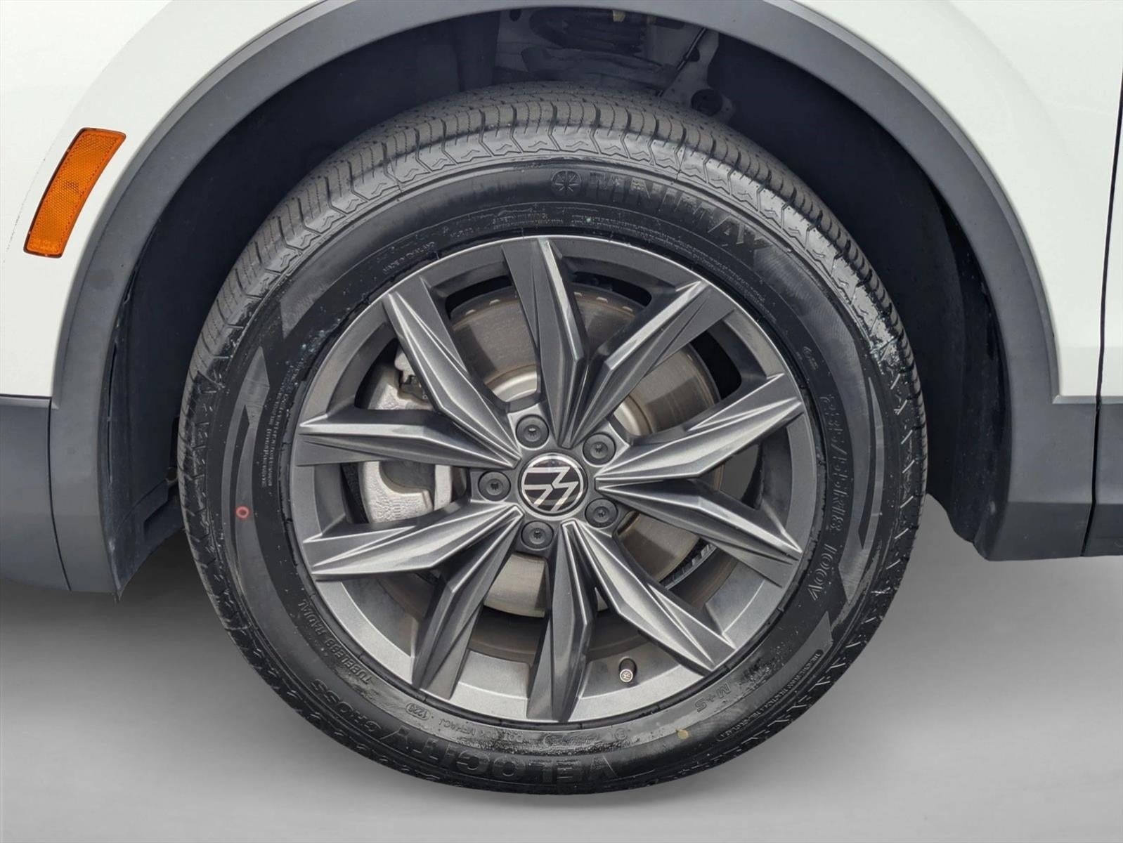 2022 Volkswagen Tiguan 2.0T SE FWD