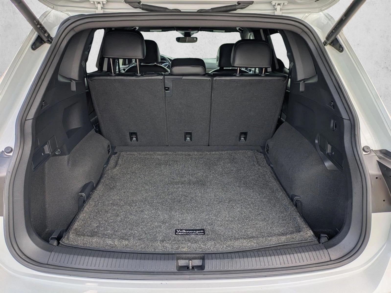 2024 Volkswagen Tiguan 2.0T SEL R-Line 4MOTION