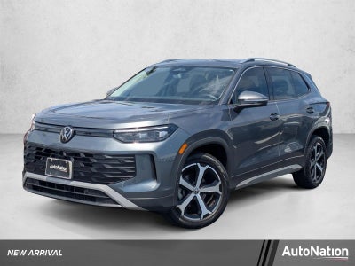 2025 Volkswagen Tiguan 2.0T SE FWD
