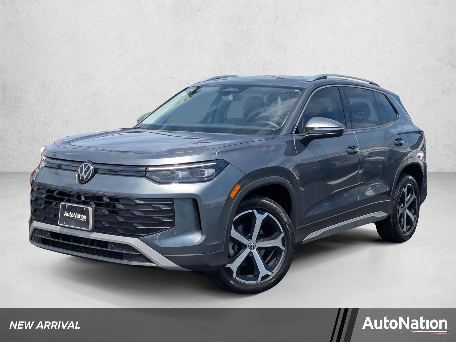 2025 Volkswagen Tiguan 2.0T SE FWD