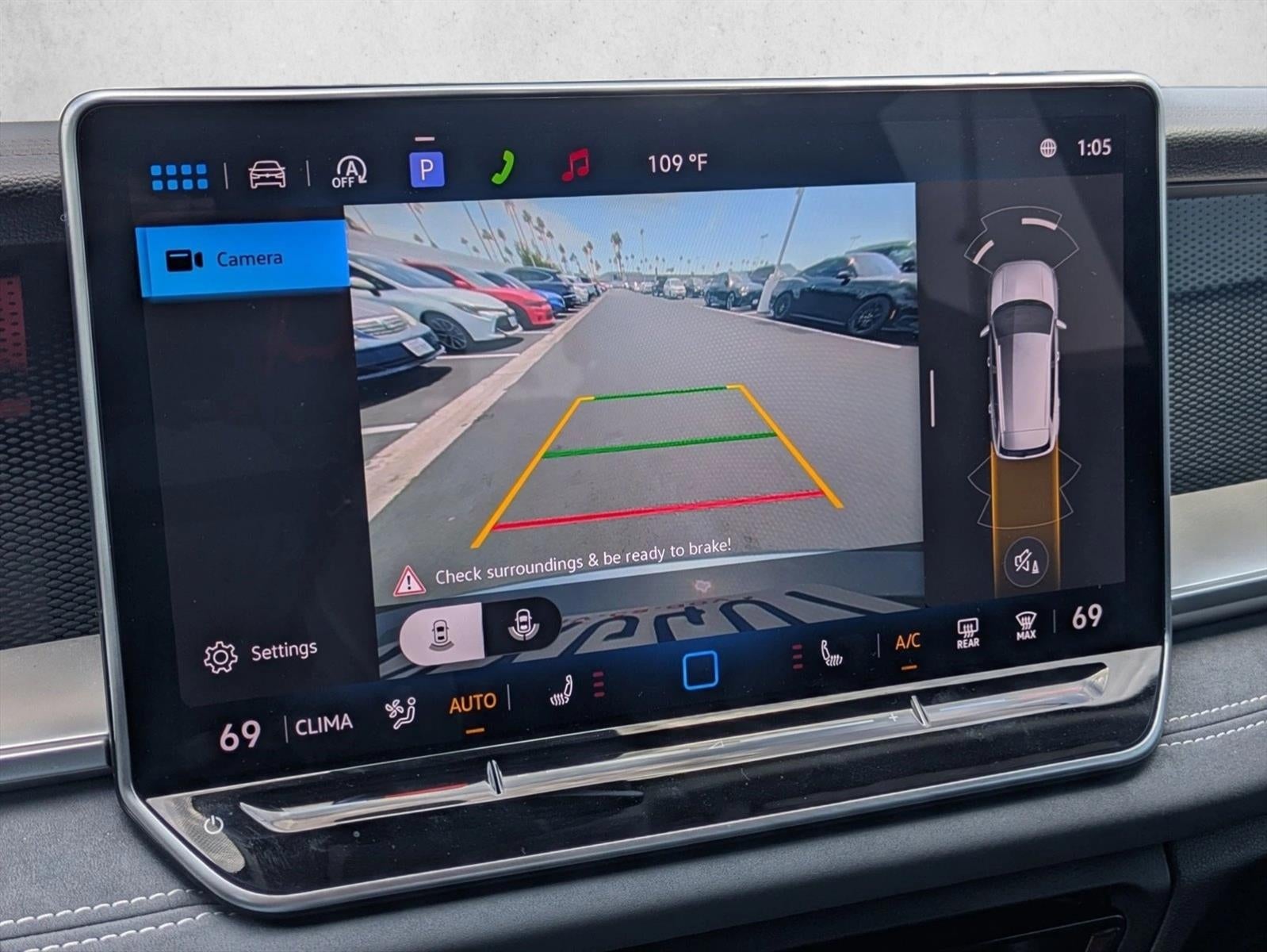 2025 Volkswagen Tiguan 2.0T SE FWD