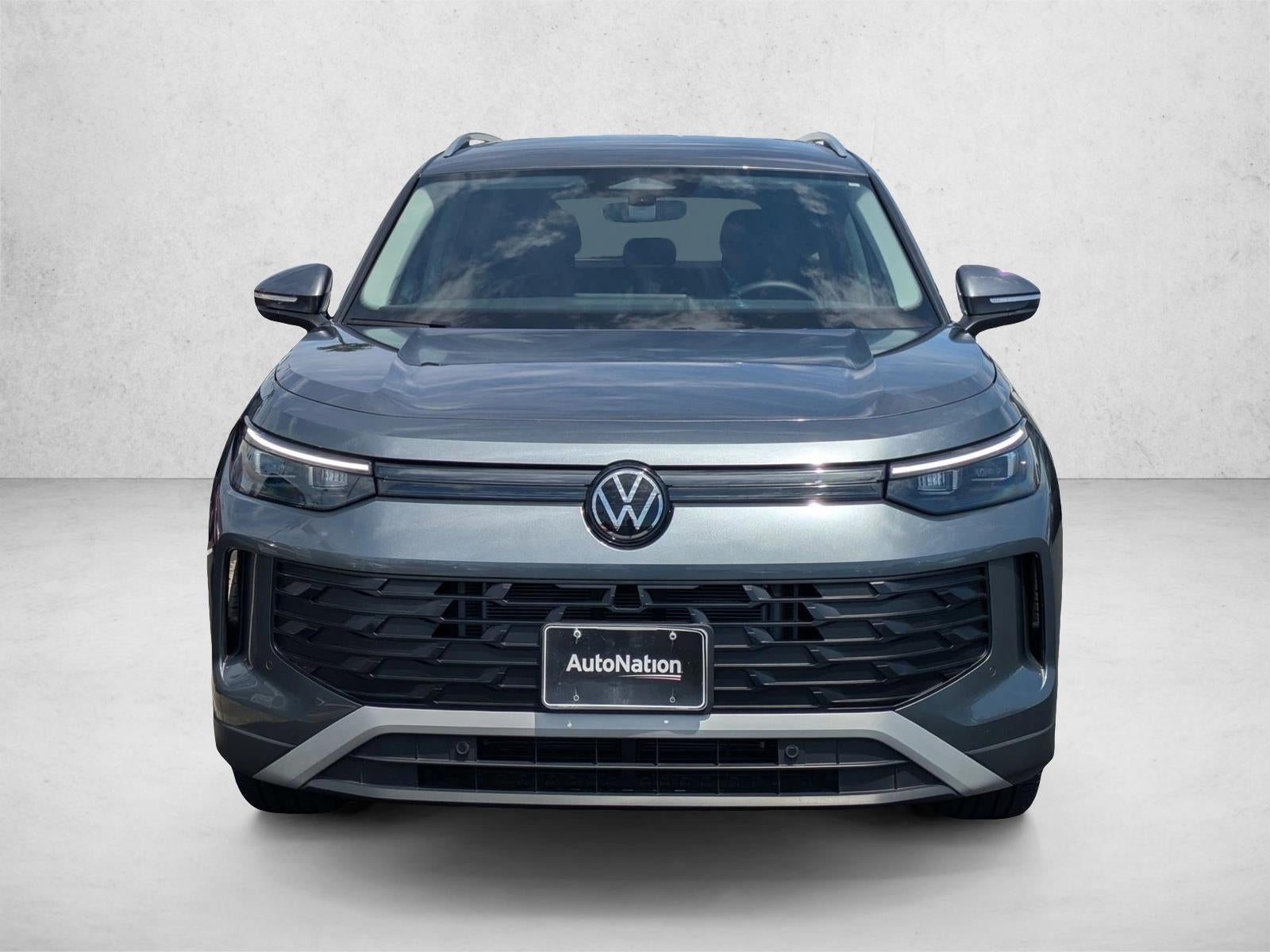 2025 Volkswagen Tiguan 2.0T SE FWD