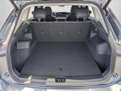 2025 Volkswagen Tiguan 2.0T SE FWD