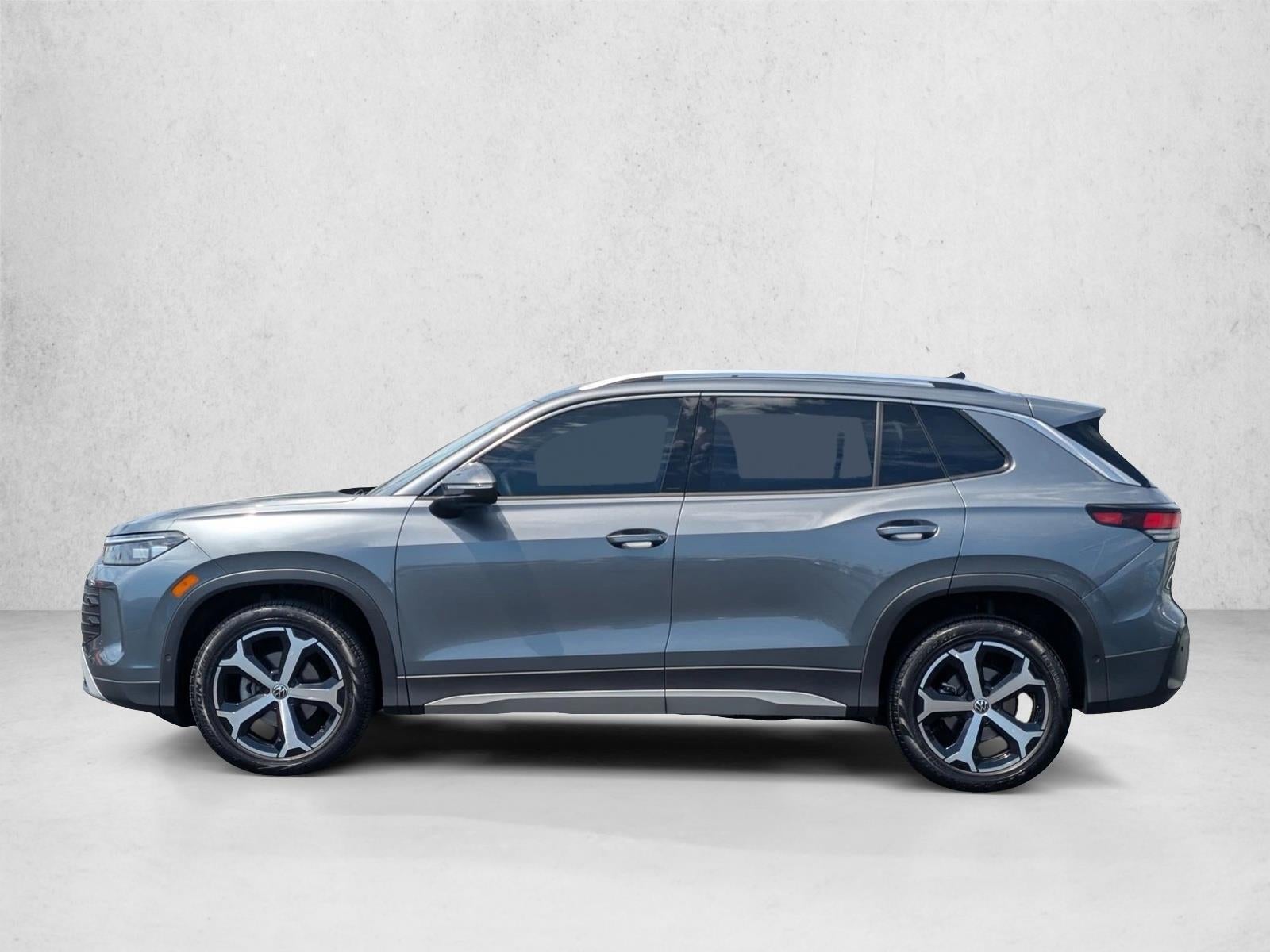 2025 Volkswagen Tiguan 2.0T SE FWD