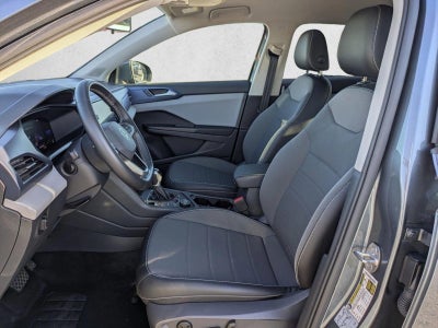 2022 Volkswagen Taos SE 4MOTION