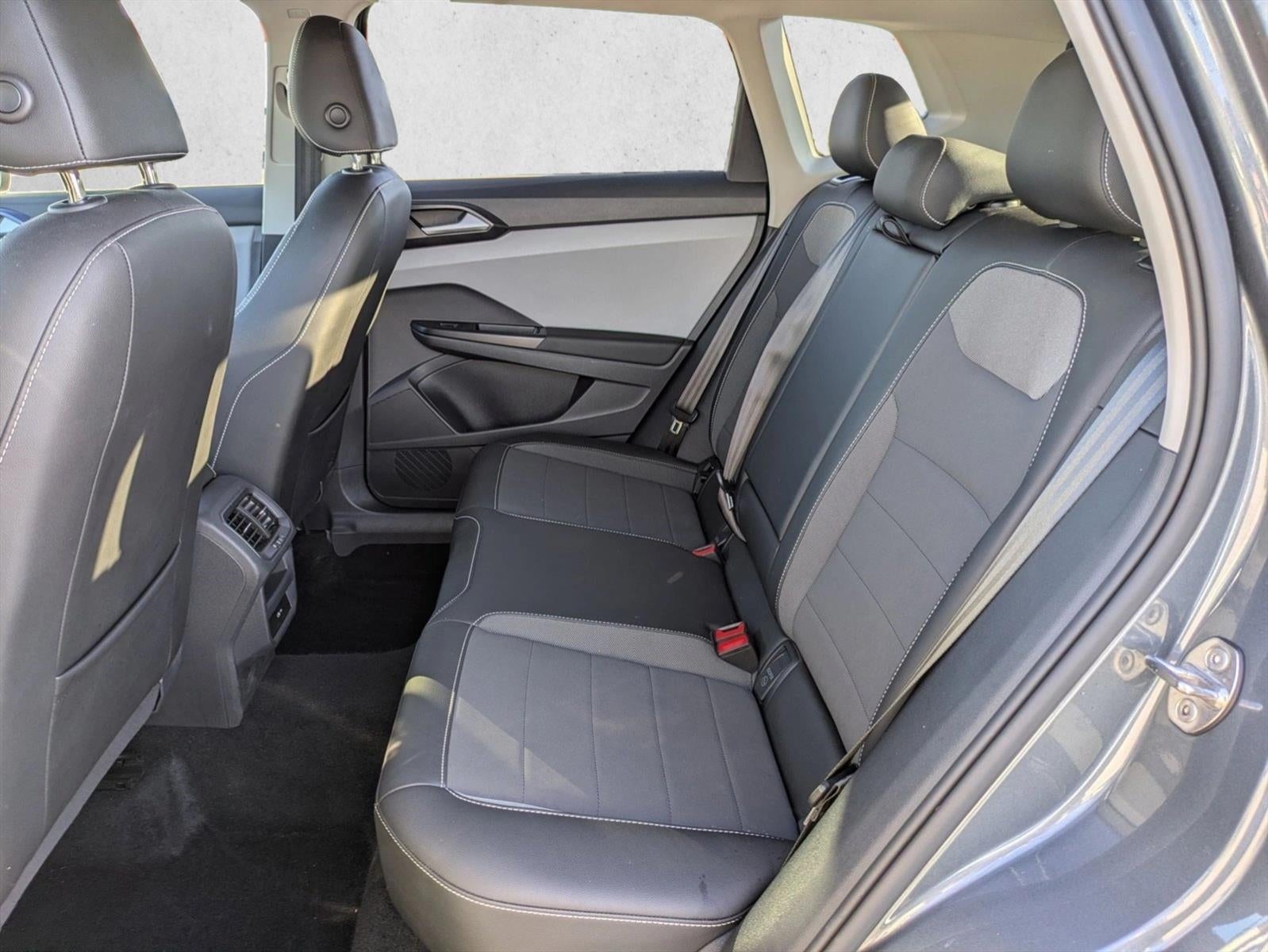 2022 Volkswagen Taos SE 4MOTION