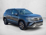 2022 Volkswagen Taos SE 4MOTION