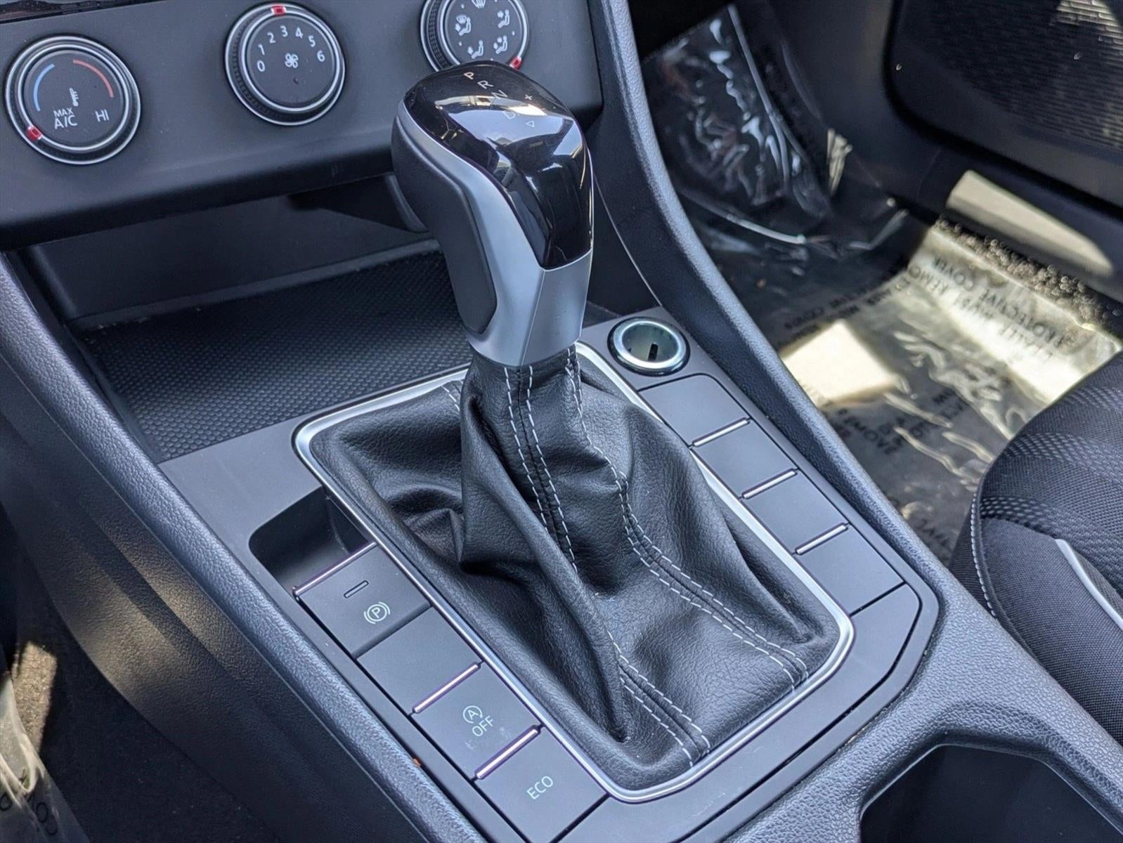 2024 Volkswagen Jetta Sport Auto
