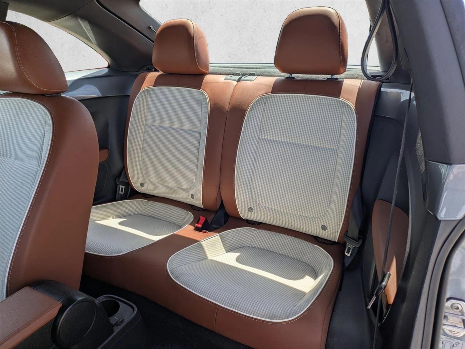 2017 Volkswagen Beetle 1.8T Fleet Auto