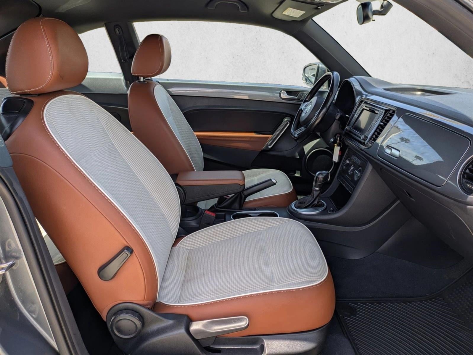 2017 Volkswagen Beetle 1.8T Fleet Auto