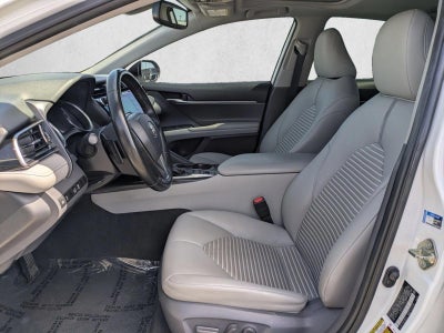 2019 Toyota Camry Hybrid SE CVT (Natl)