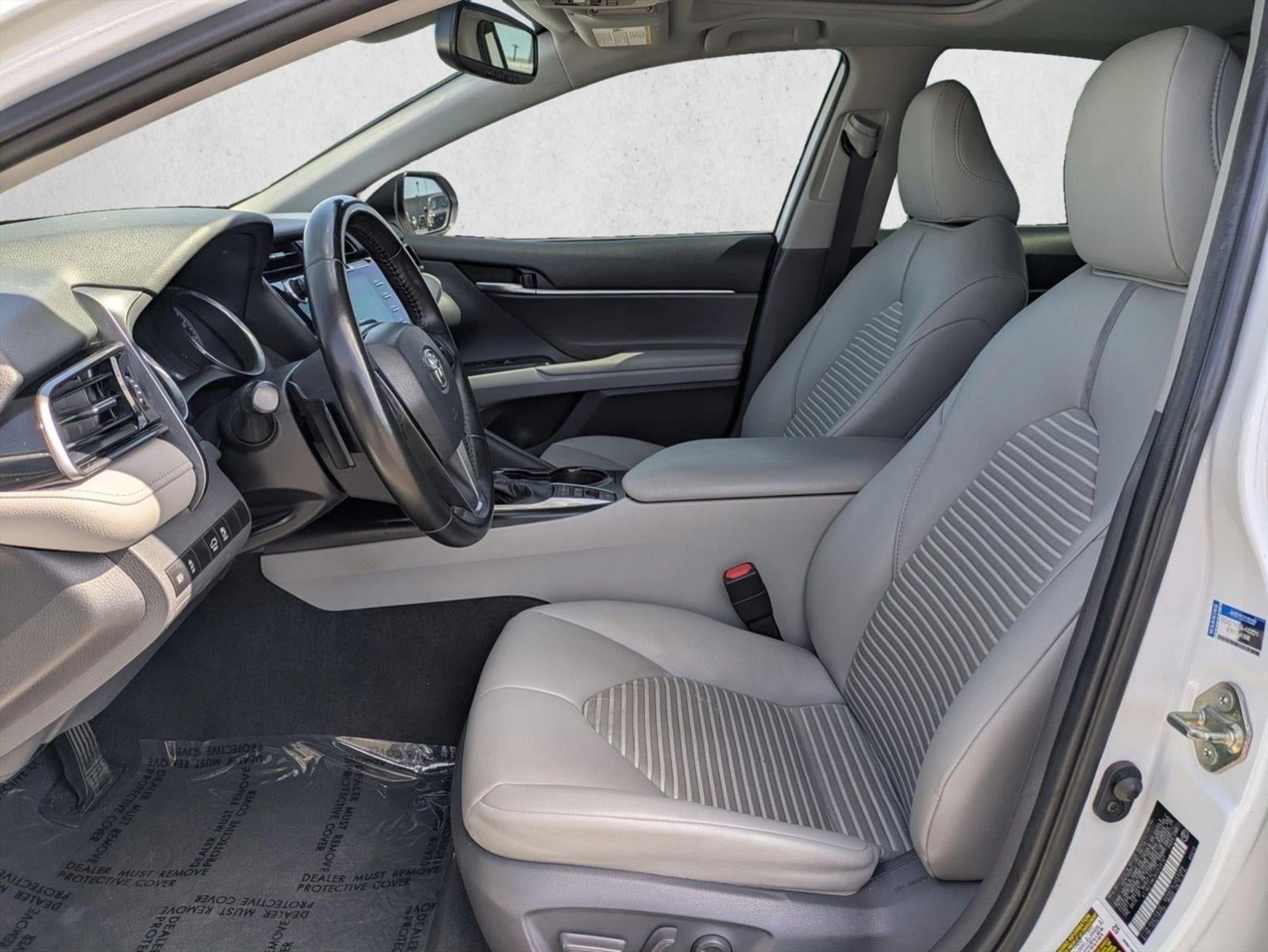 2019 Toyota Camry Hybrid SE CVT (Natl)