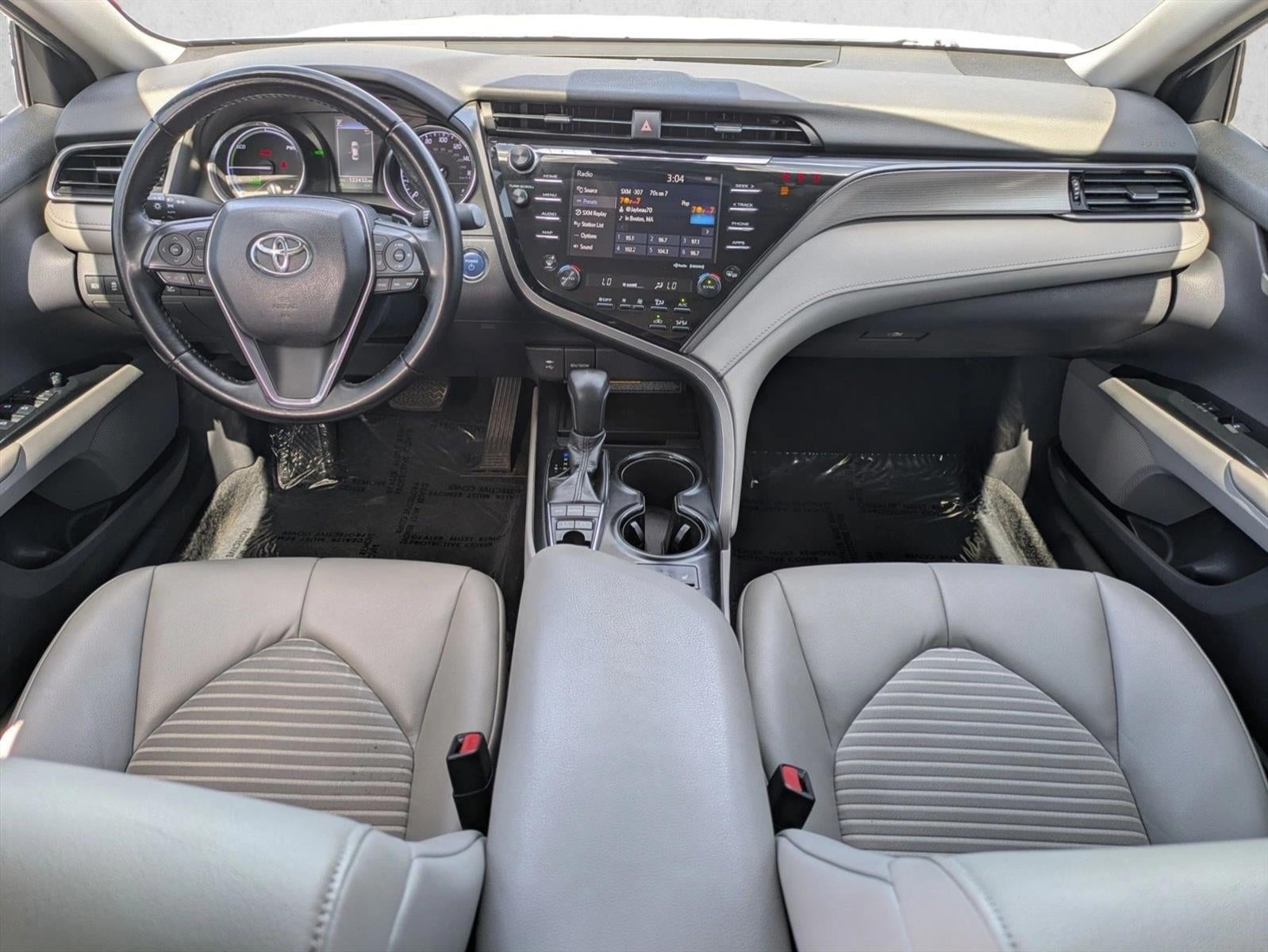 2019 Toyota Camry Hybrid SE CVT (Natl)