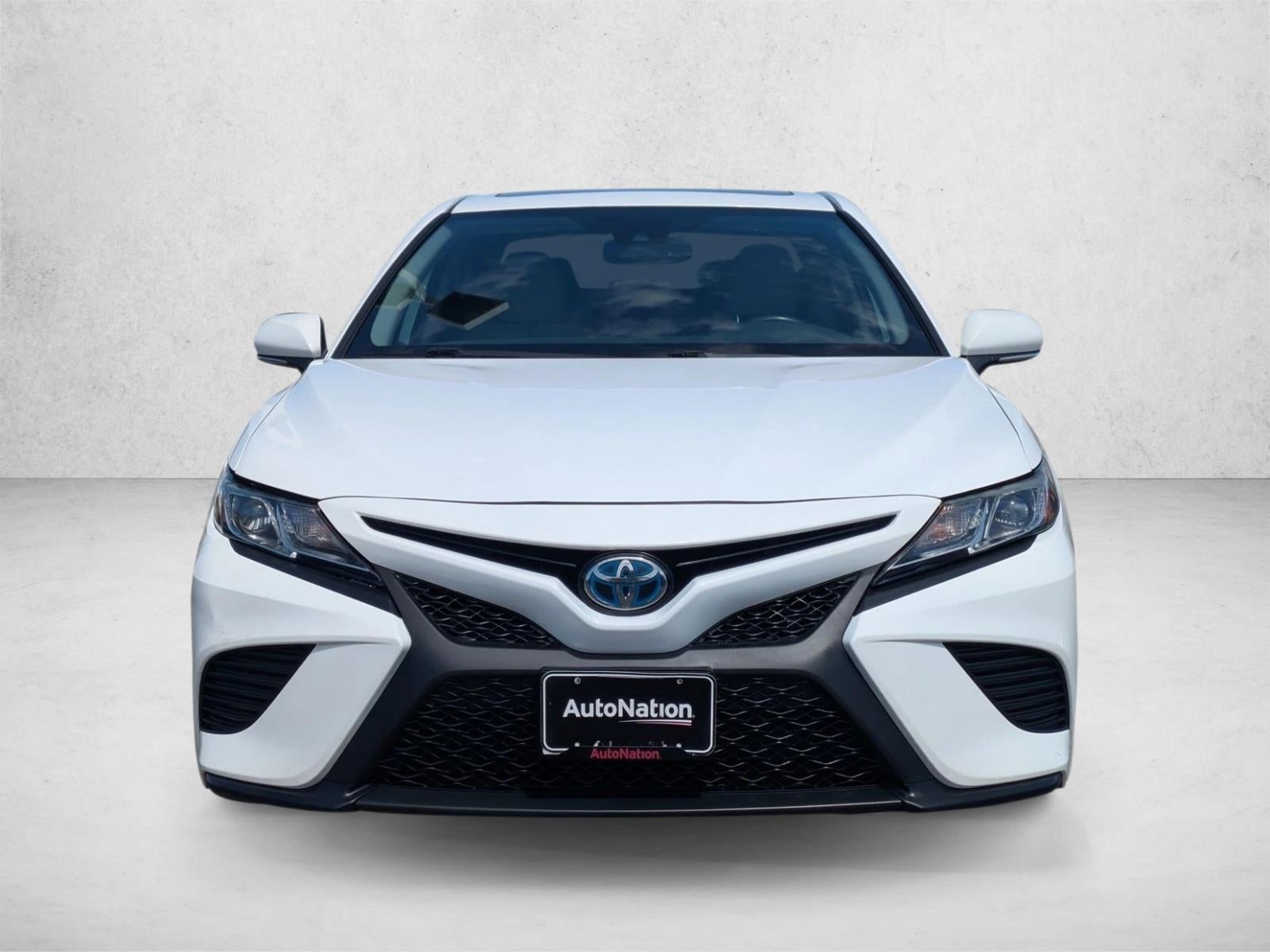 2019 Toyota Camry Hybrid SE CVT (Natl)