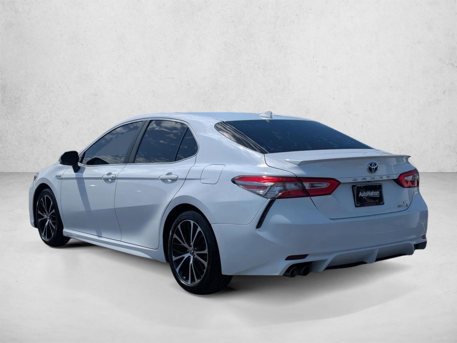 2019 Toyota Camry Hybrid SE CVT (Natl)
