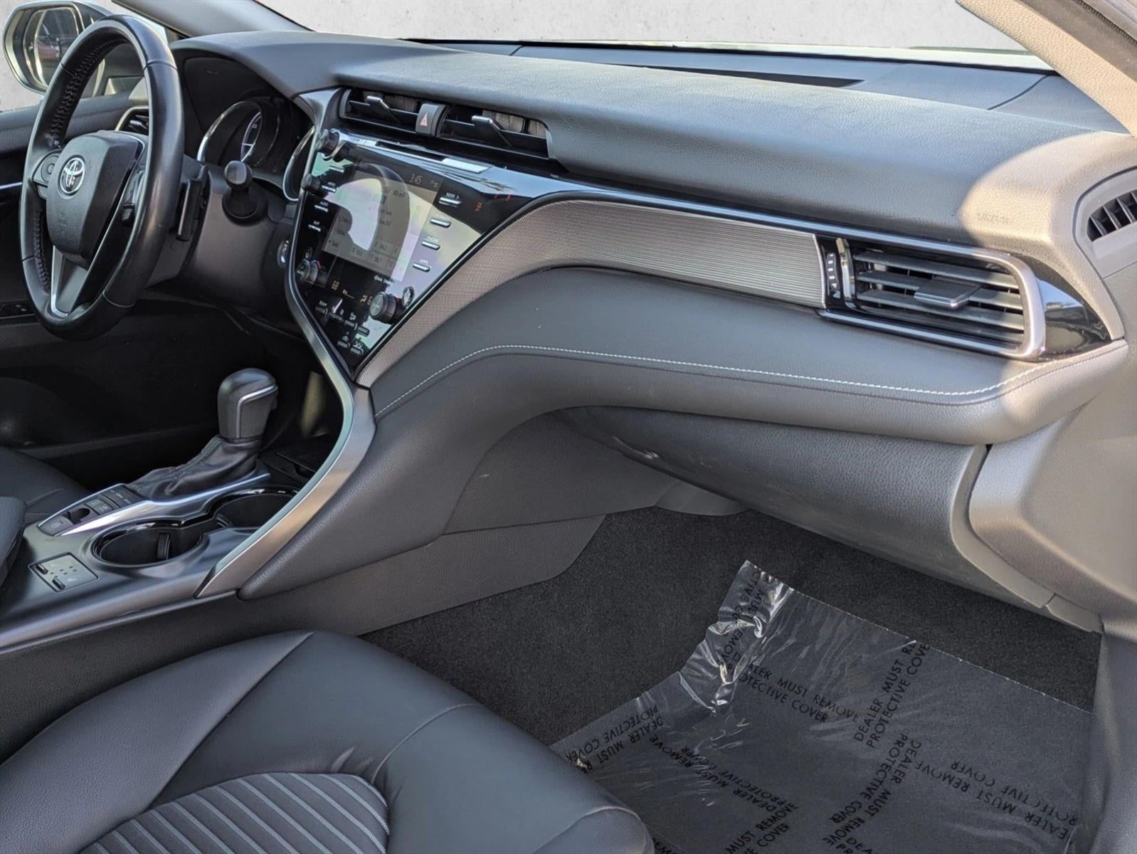 2019 Toyota Camry Hybrid SE CVT (Natl)