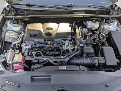 2019 Toyota Camry Hybrid SE CVT (Natl)