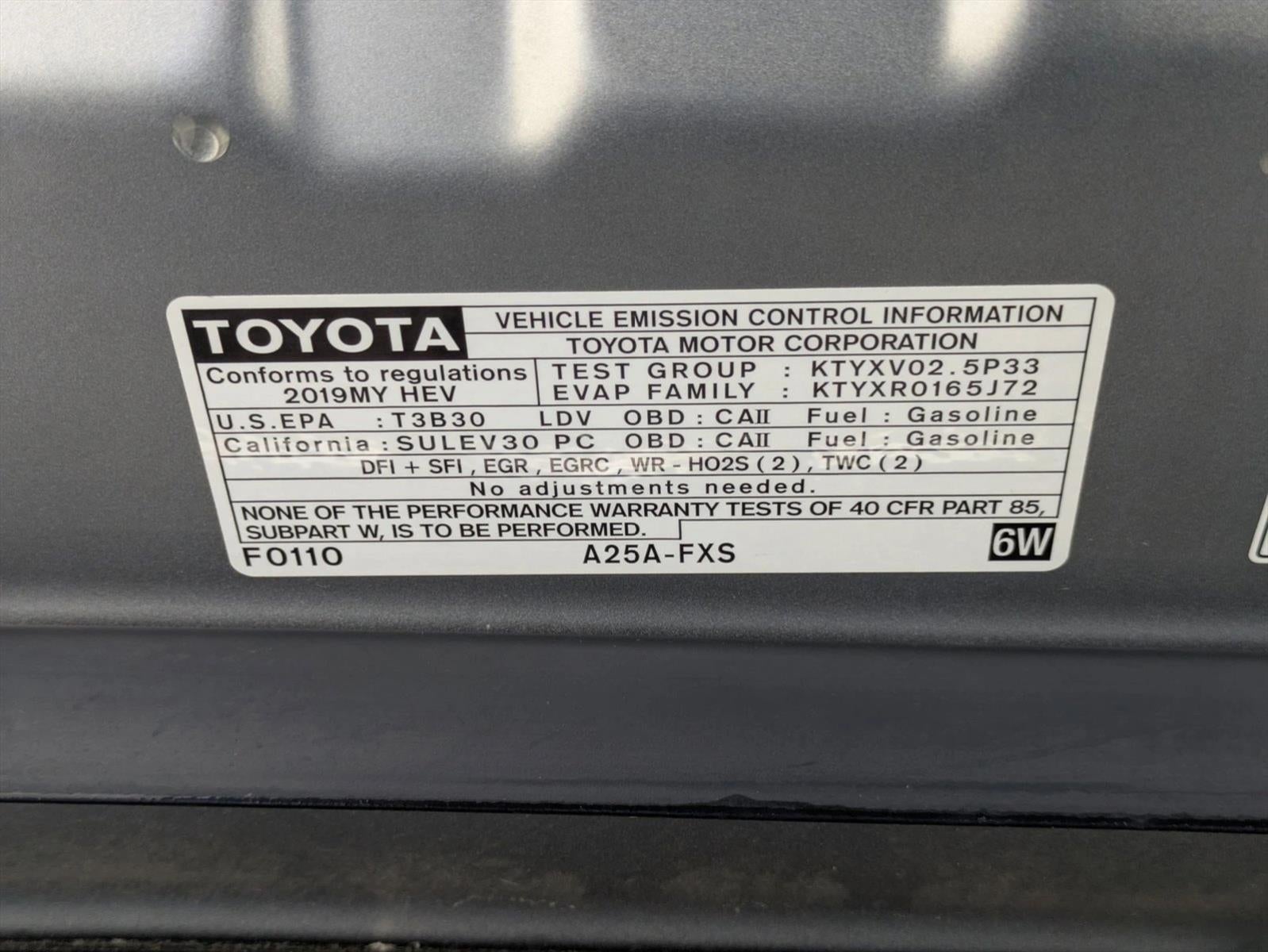 2019 Toyota Camry Hybrid SE CVT (Natl)