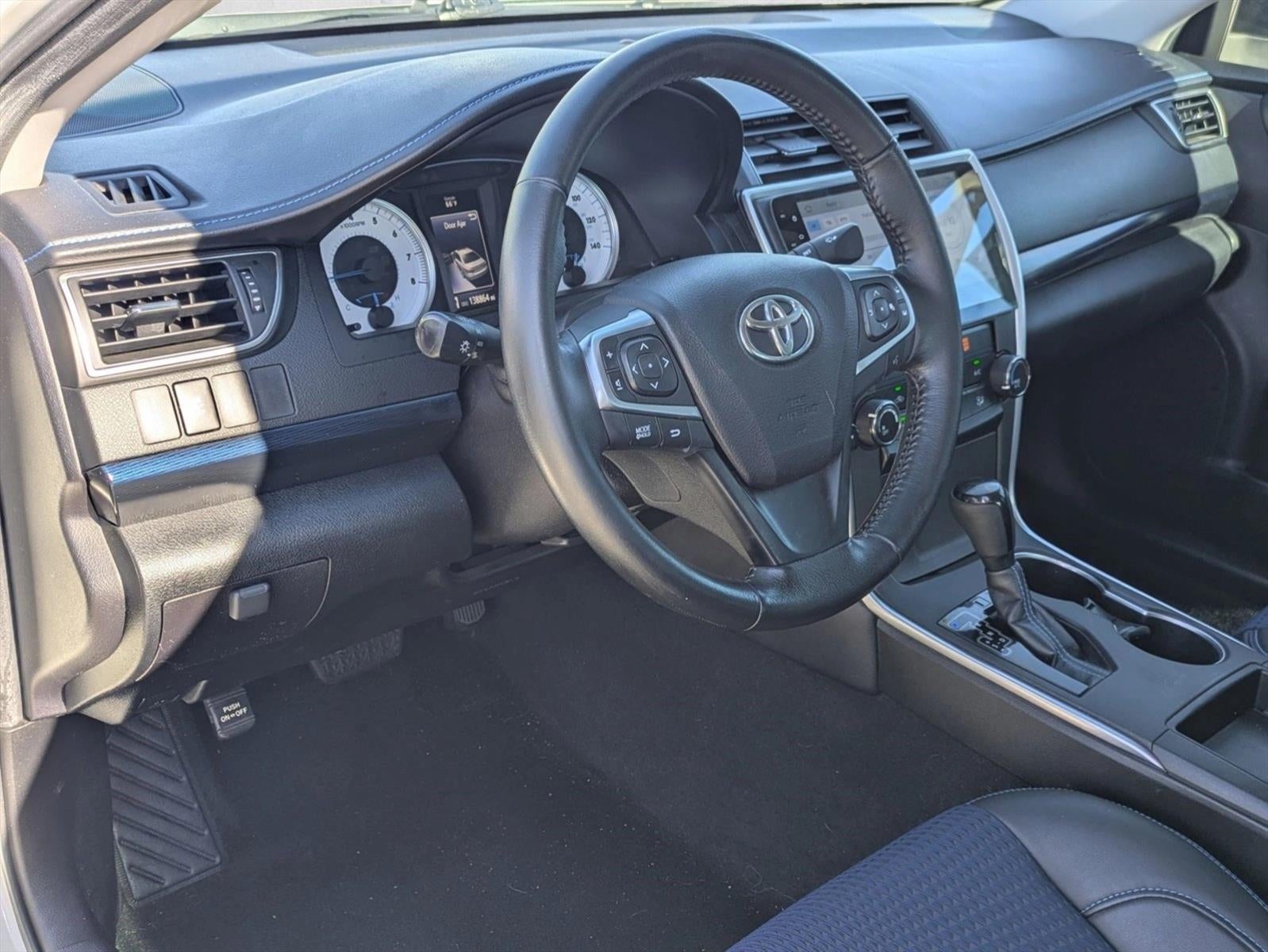 2016 Toyota Camry 4dr Sdn I4 Auto SE w/Special Edition Pkg (Natl)