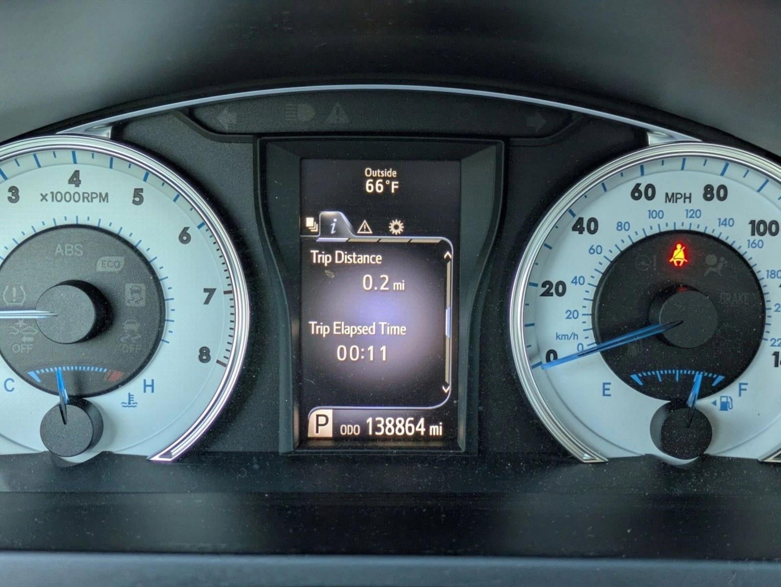 2016 Toyota Camry 4dr Sdn I4 Auto SE w/Special Edition Pkg (Natl)