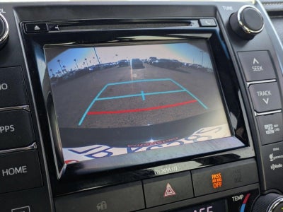 2016 Toyota Camry 4dr Sdn I4 Auto XLE (SE)