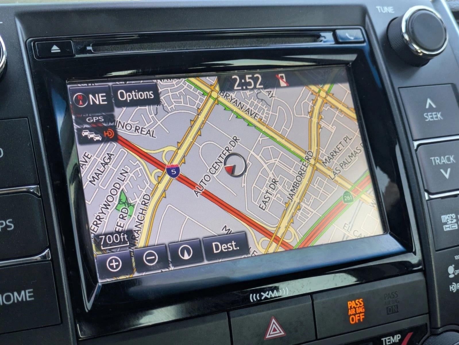 2016 Toyota Camry 4dr Sdn I4 Auto XLE (SE)