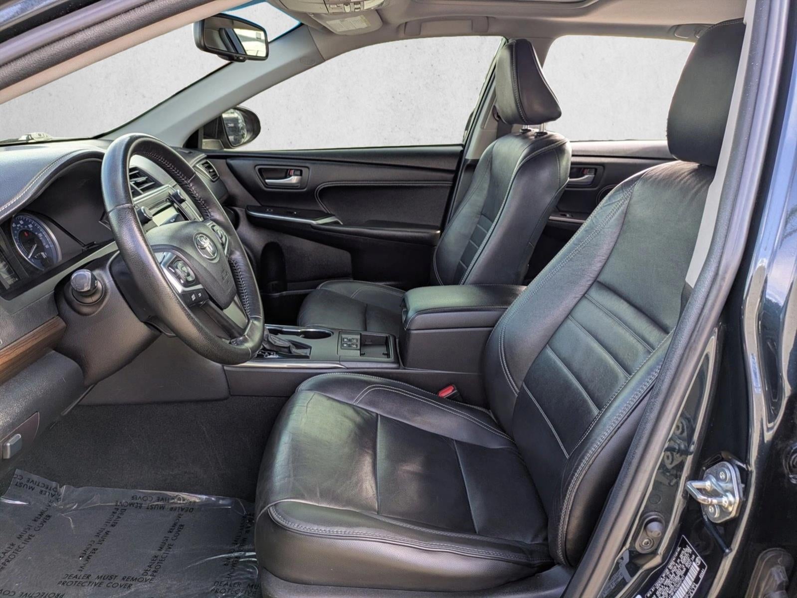 2016 Toyota Camry 4dr Sdn I4 Auto XLE (SE)