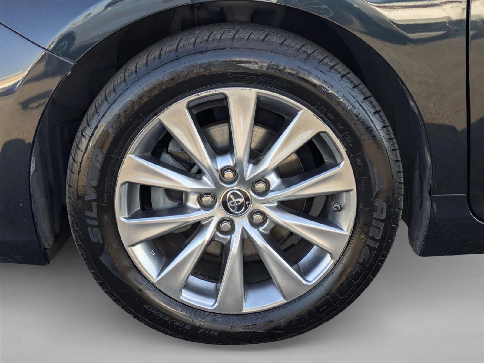 2016 Toyota Camry 4dr Sdn I4 Auto XLE (SE)