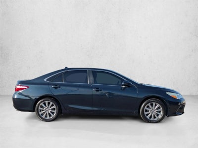 2016 Toyota Camry 4dr Sdn I4 Auto XLE (SE)