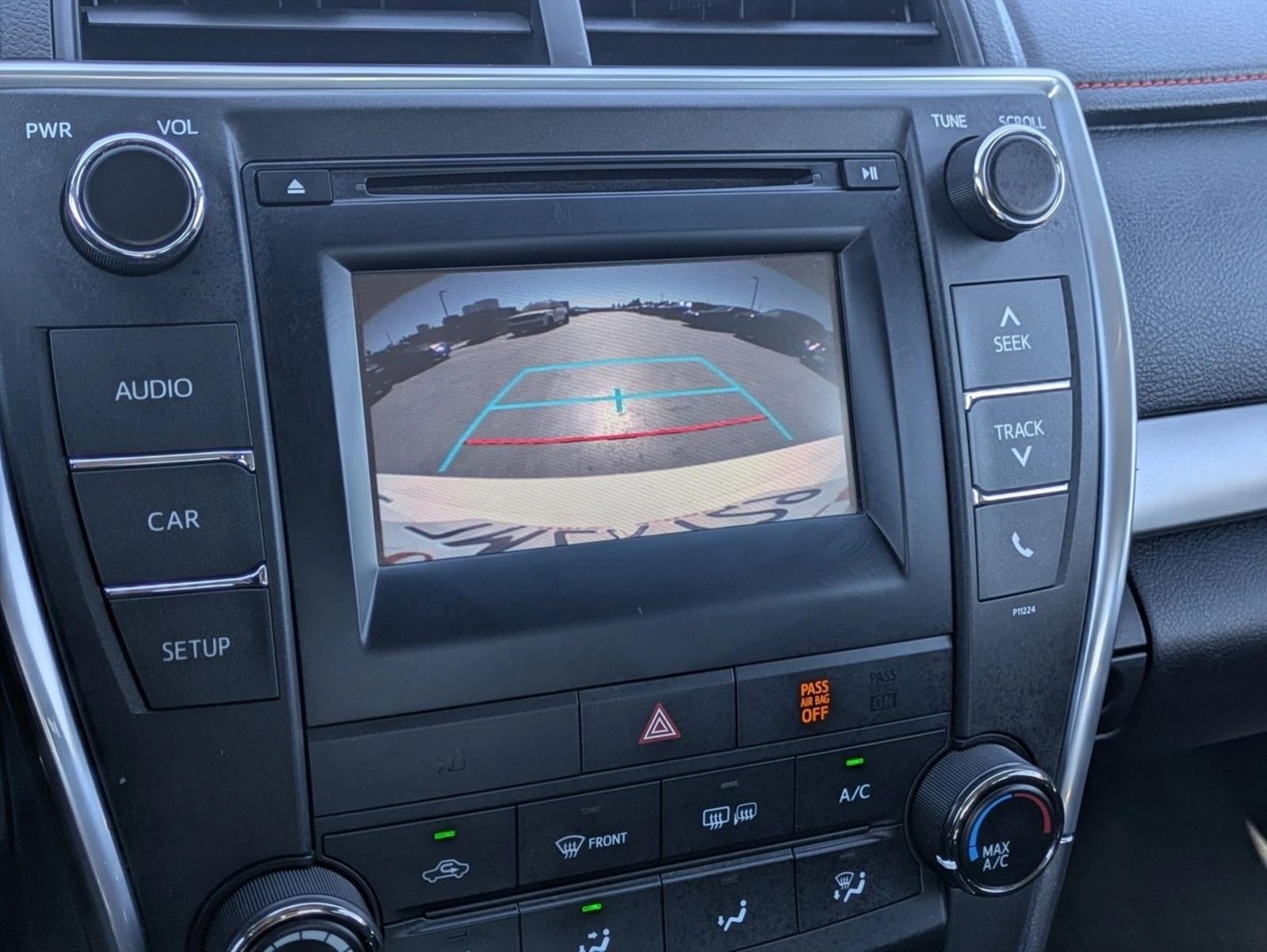 2016 Toyota Camry 4dr Sdn I4 Auto SE (SE)