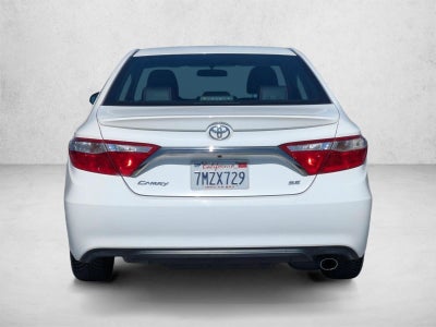 2016 Toyota Camry 4dr Sdn I4 Auto SE (SE)