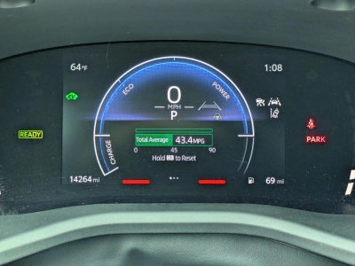 2025 Toyota Camry SE (Natl)