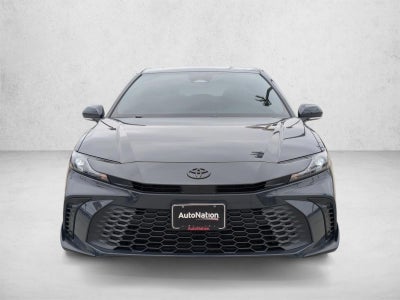 2025 Toyota Camry SE (Natl)