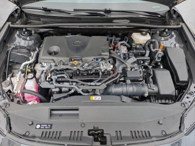 2025 Toyota Camry SE (Natl)