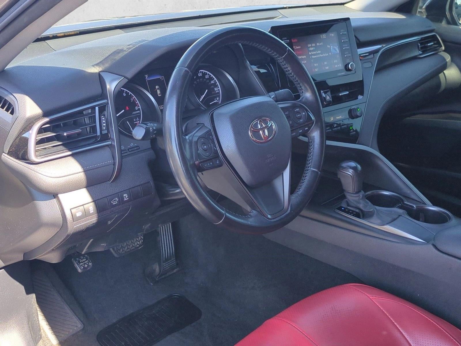 2021 Toyota Camry SE Auto (SE)