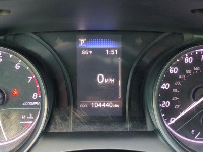 2021 Toyota Camry SE Auto (SE)