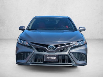 2021 Toyota Camry SE Auto (SE)