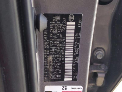 2021 Toyota Camry SE Auto (SE)