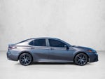 2021 Toyota Camry SE Auto (SE)