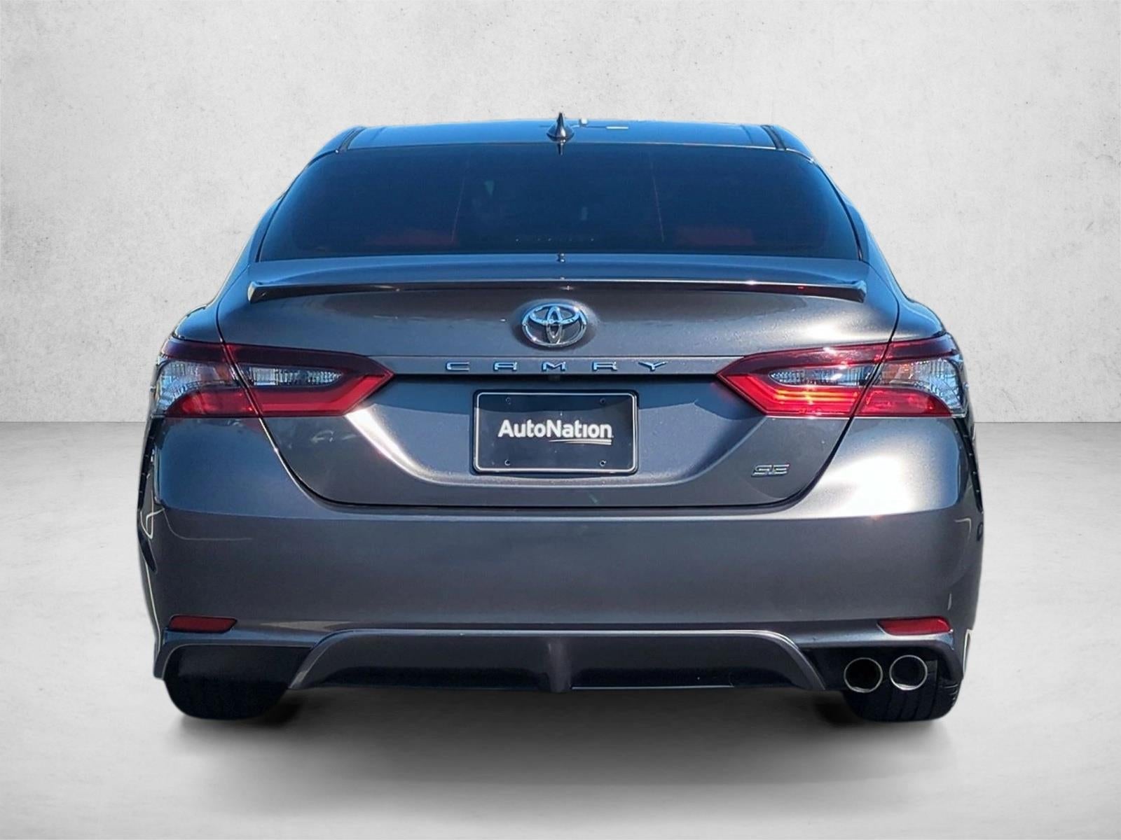 2021 Toyota Camry SE Auto (SE)