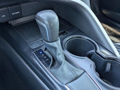 2020 Toyota Camry SE Auto (Natl)